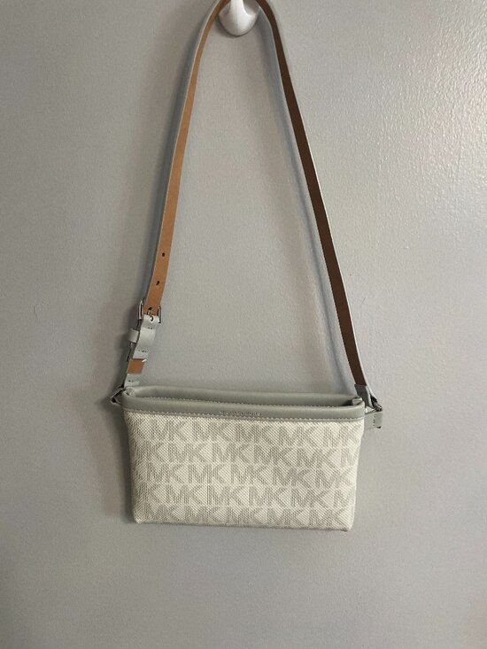 Michael Kors belt bag - Picture 1 of 11